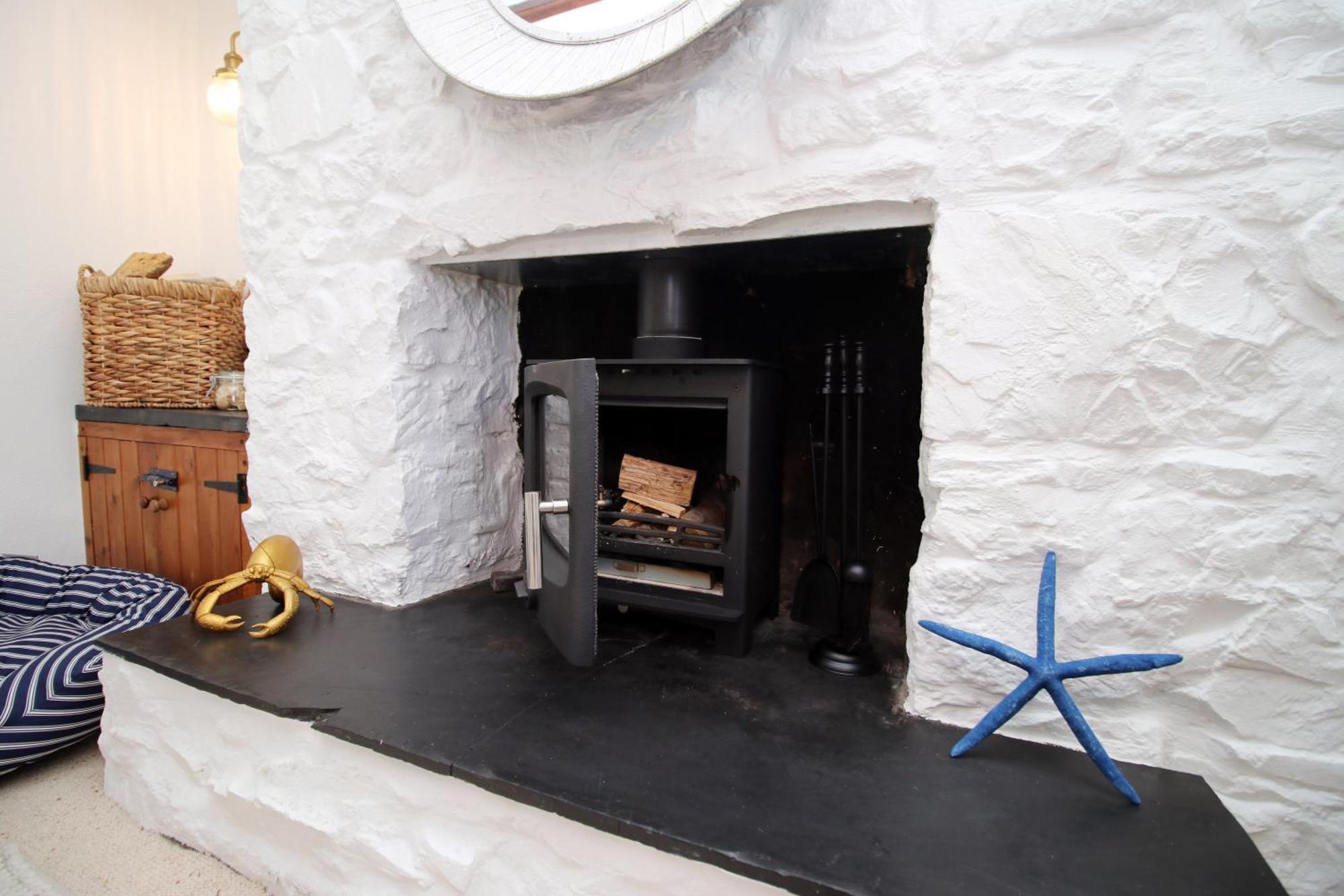 Little Gem In The Mumbles! Fishermans Cottage With Log Burner, Dog Friendly And Welcome Breakfast Hamper! 外观 照片