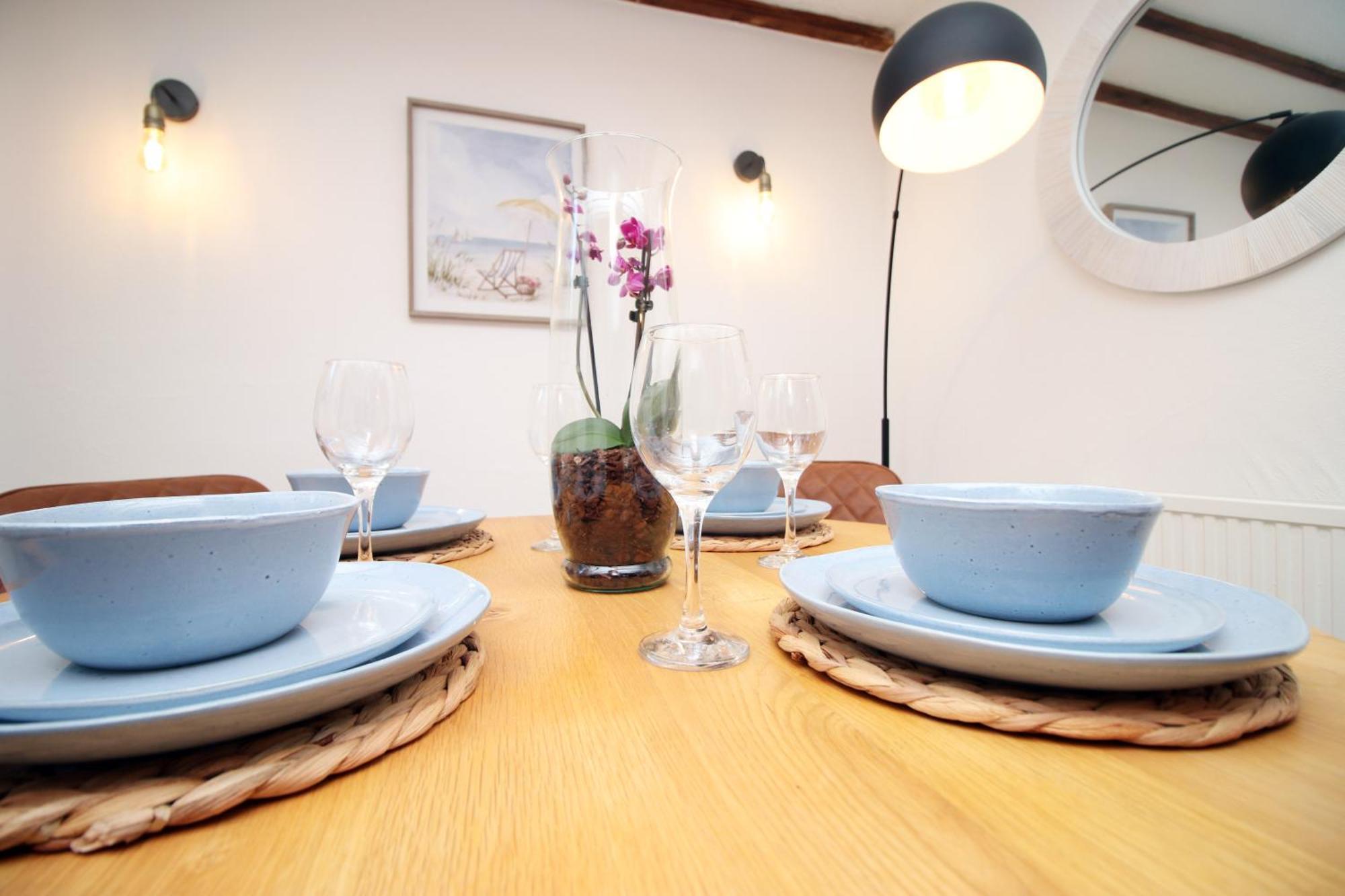 Little Gem In The Mumbles! Fishermans Cottage With Log Burner, Dog Friendly And Welcome Breakfast Hamper! 外观 照片